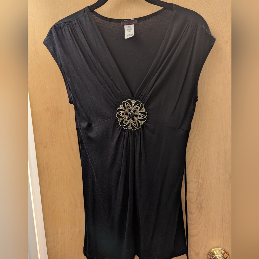 Black top V Neck, size M